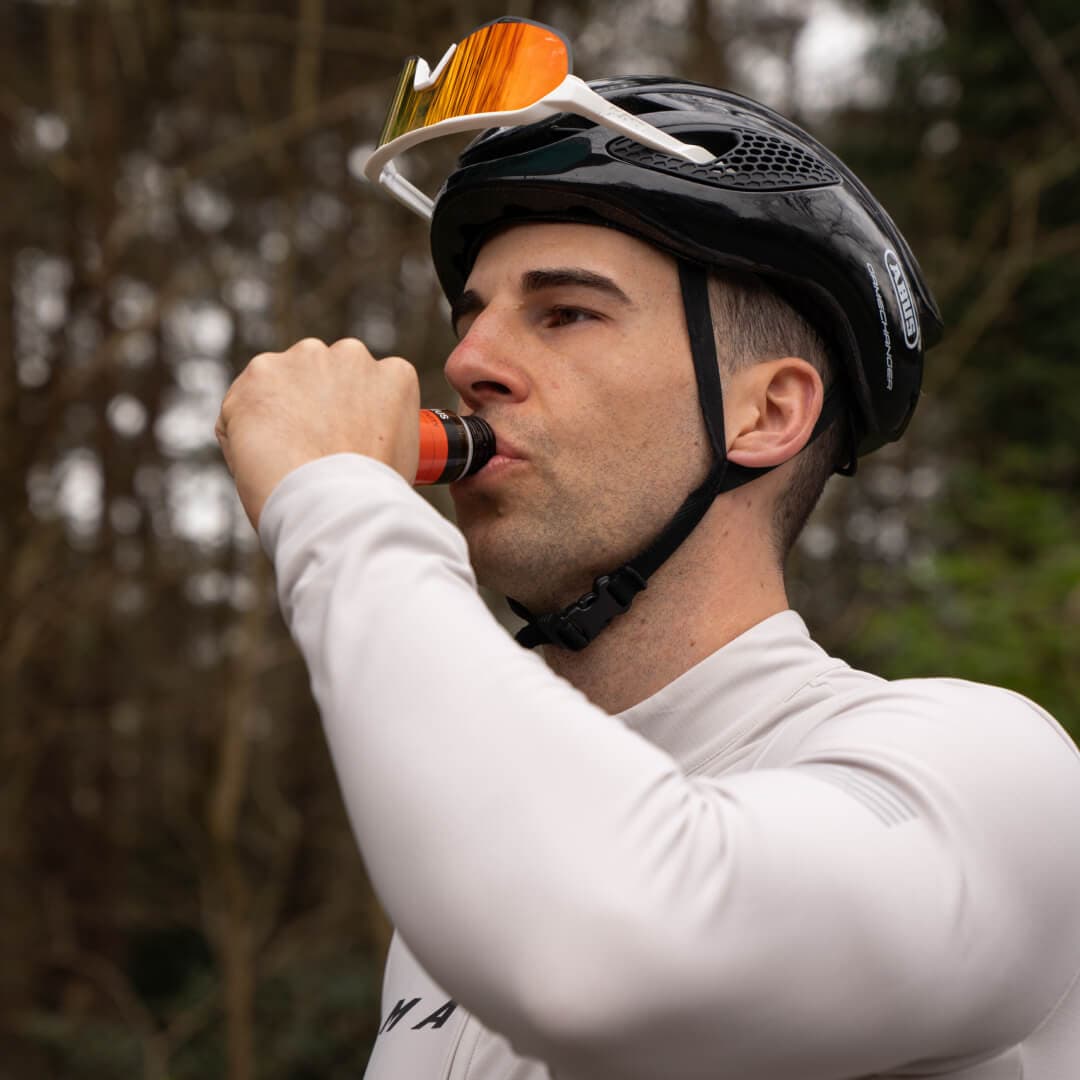 OLEUS athlete drinking Pre-Activity